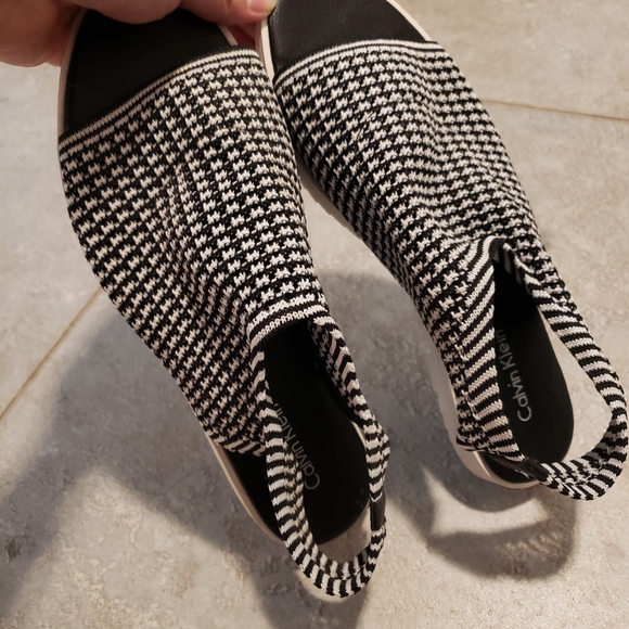 Calvin Klein Mala Sandals - Picture 2 of 7